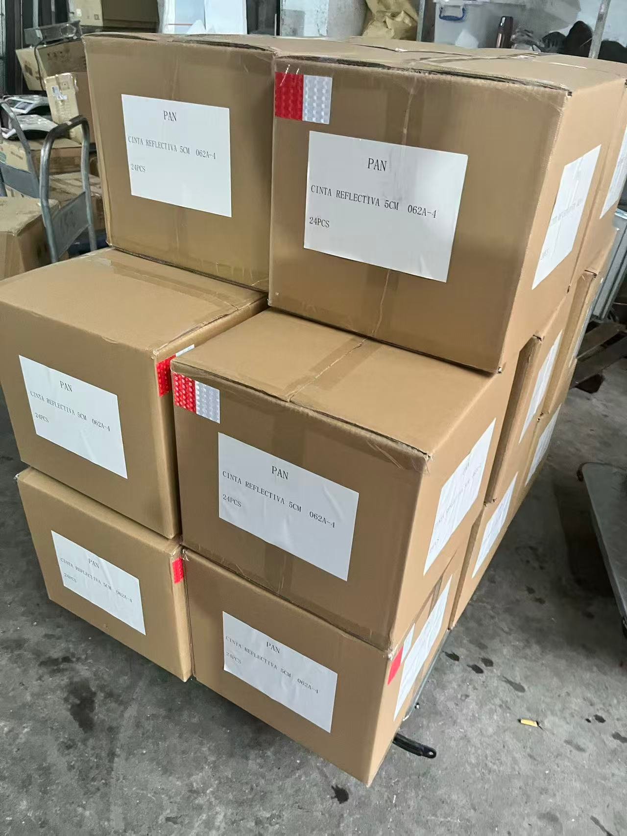 Reflective tape export cartons