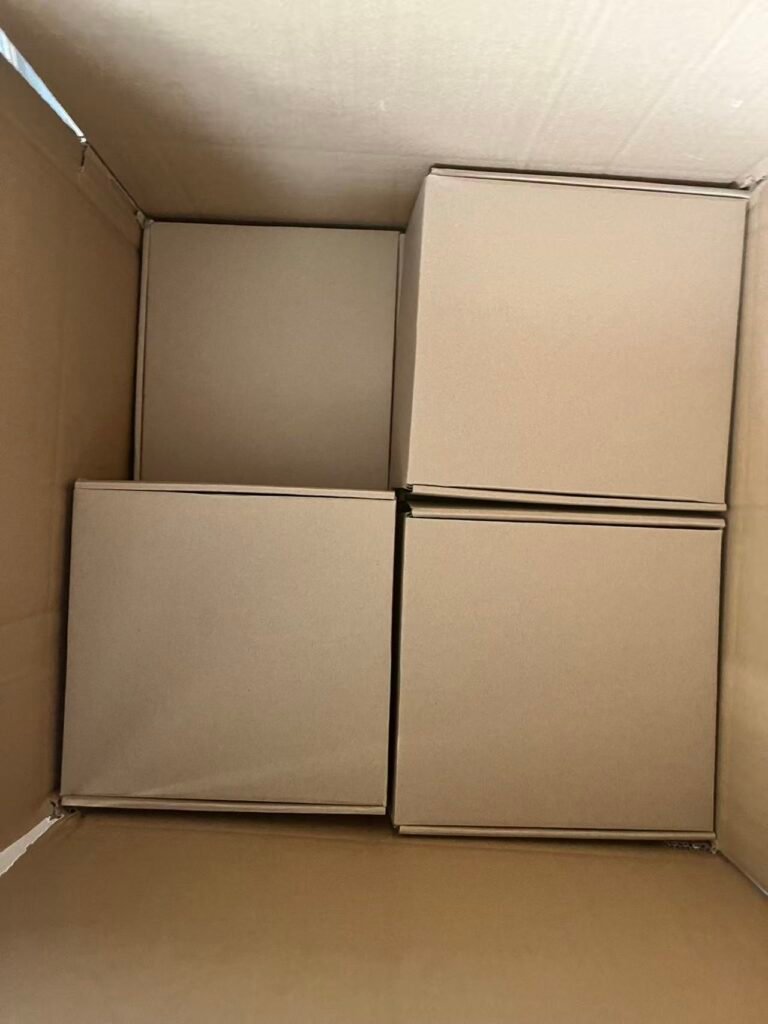 Reflective tape inner box packing