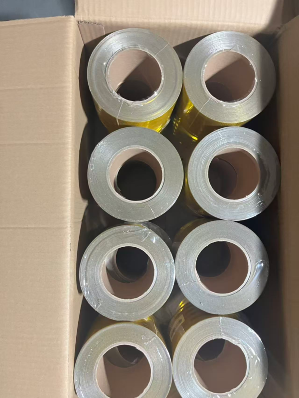 Reflective tape rolls prepared in export cartons