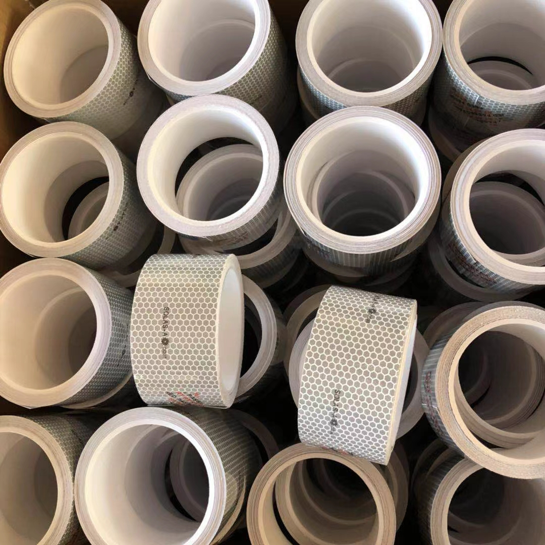 Bulk rolls of silver honeycomb reflective tape