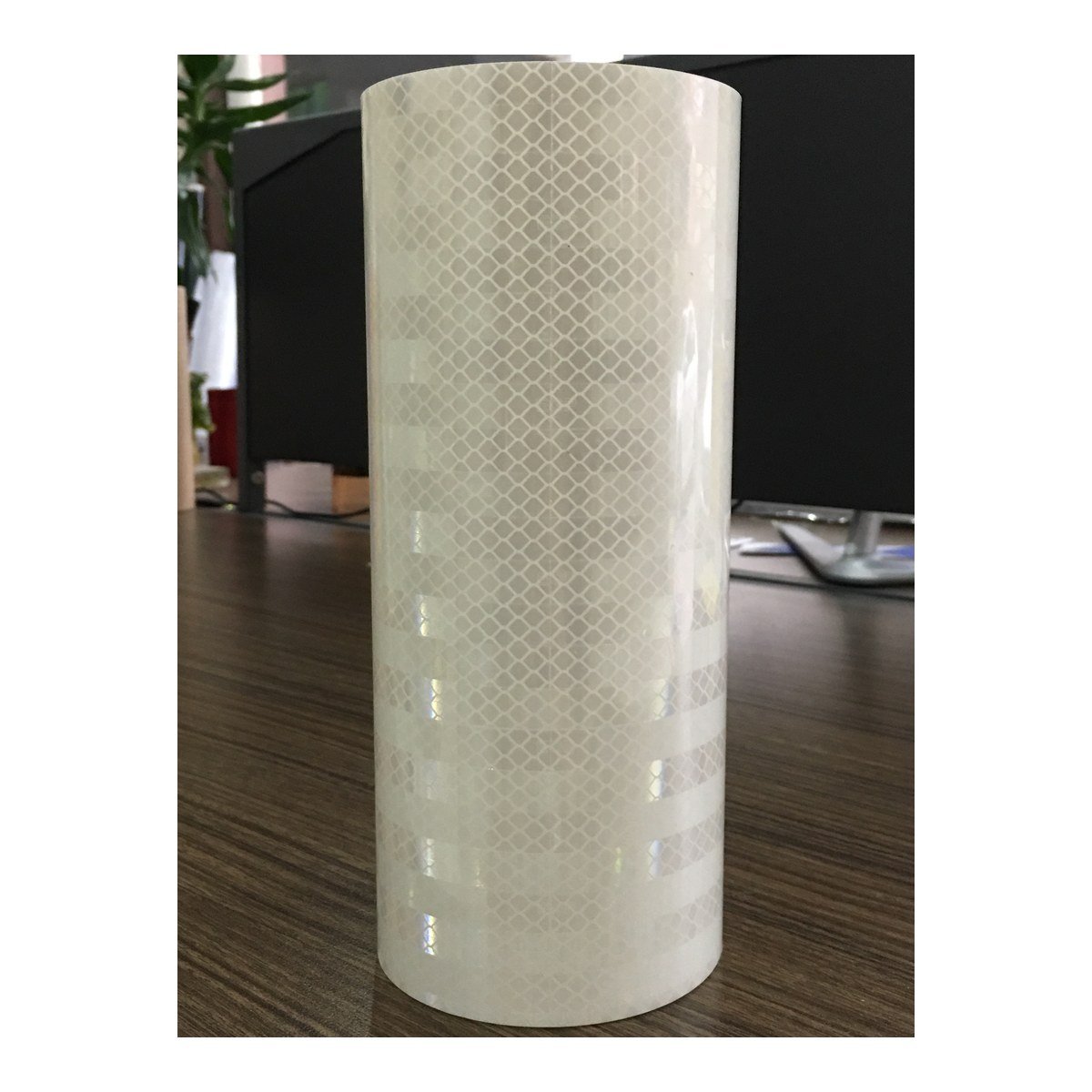 Printable Microprismatic Self-Adhesive Reflective Sheeting for Traffic Signs - Image 1