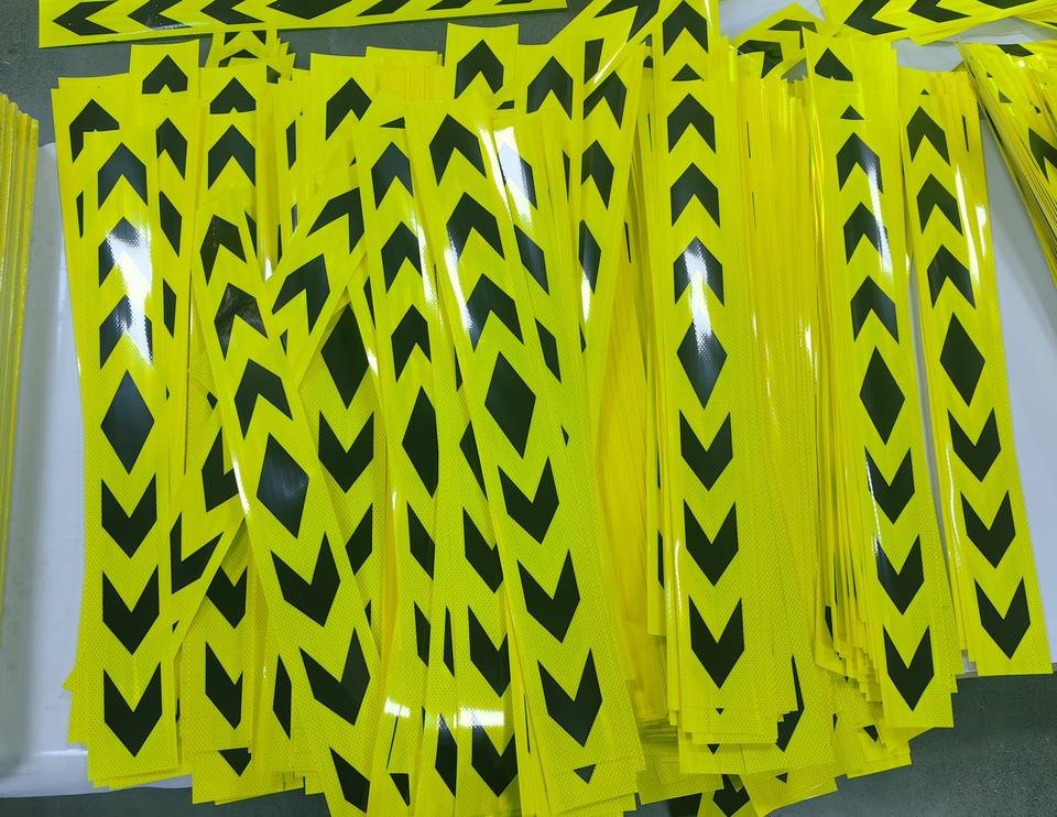 Directional Marking Strips