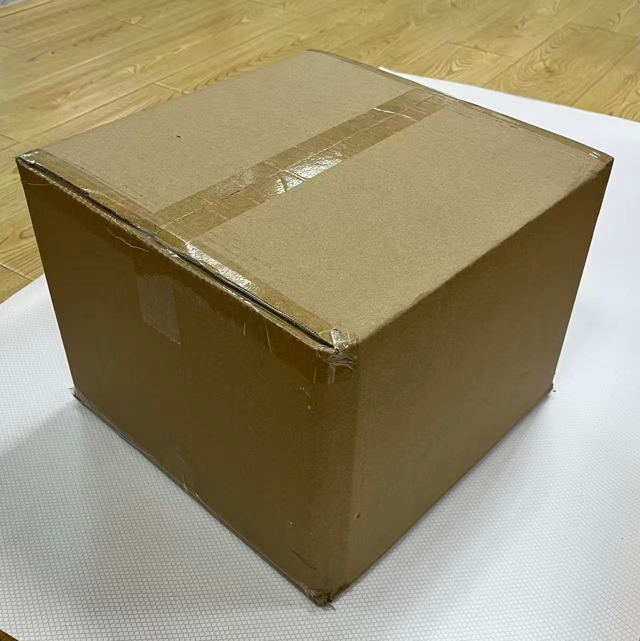 Actual sealed outer carton for the red and yellow reflective tape packing reference