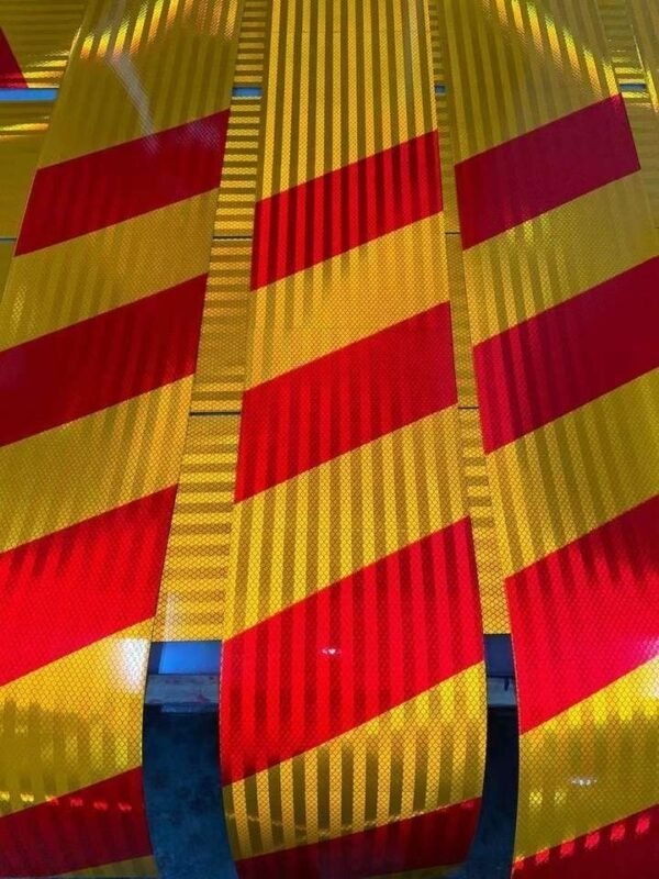 Red-Border Yellow Reflective Rear Marker Panels — product detail