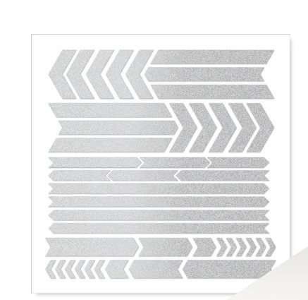 Reflective arrows and narrow strip decal layout