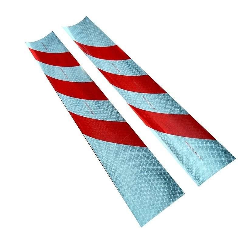 Red and White Diagonal Prismatic Reflective Marking Strips — product detail